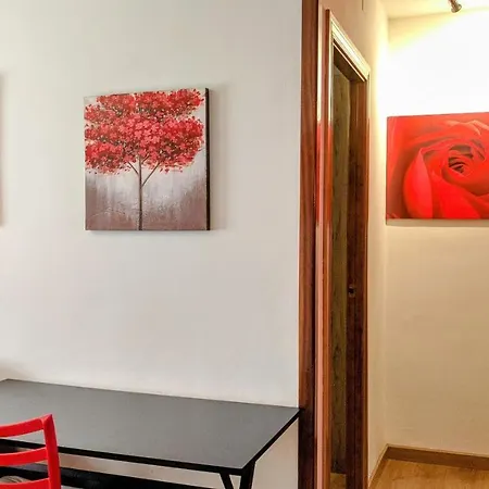 Apartment Los Canos II - Calm Home - Option Cheap Parking *