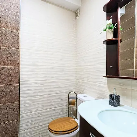 Los Canos II - Calm Home - Option Cheap Parking