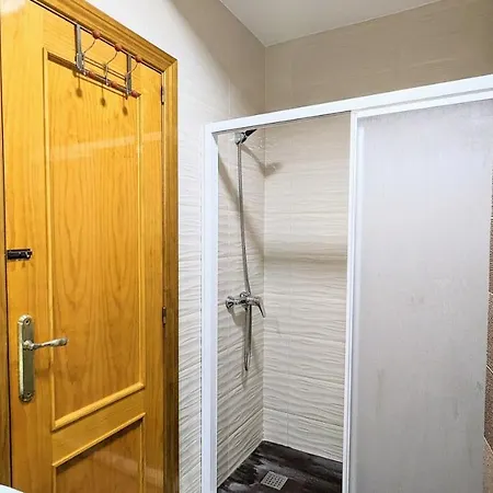 Apartment Los Canos II - Calm Home - Option Cheap Parking